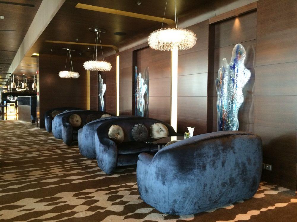 Le Meridien City Centre Bahrain Manama Ngoại thất bức ảnh The interior of the lounge