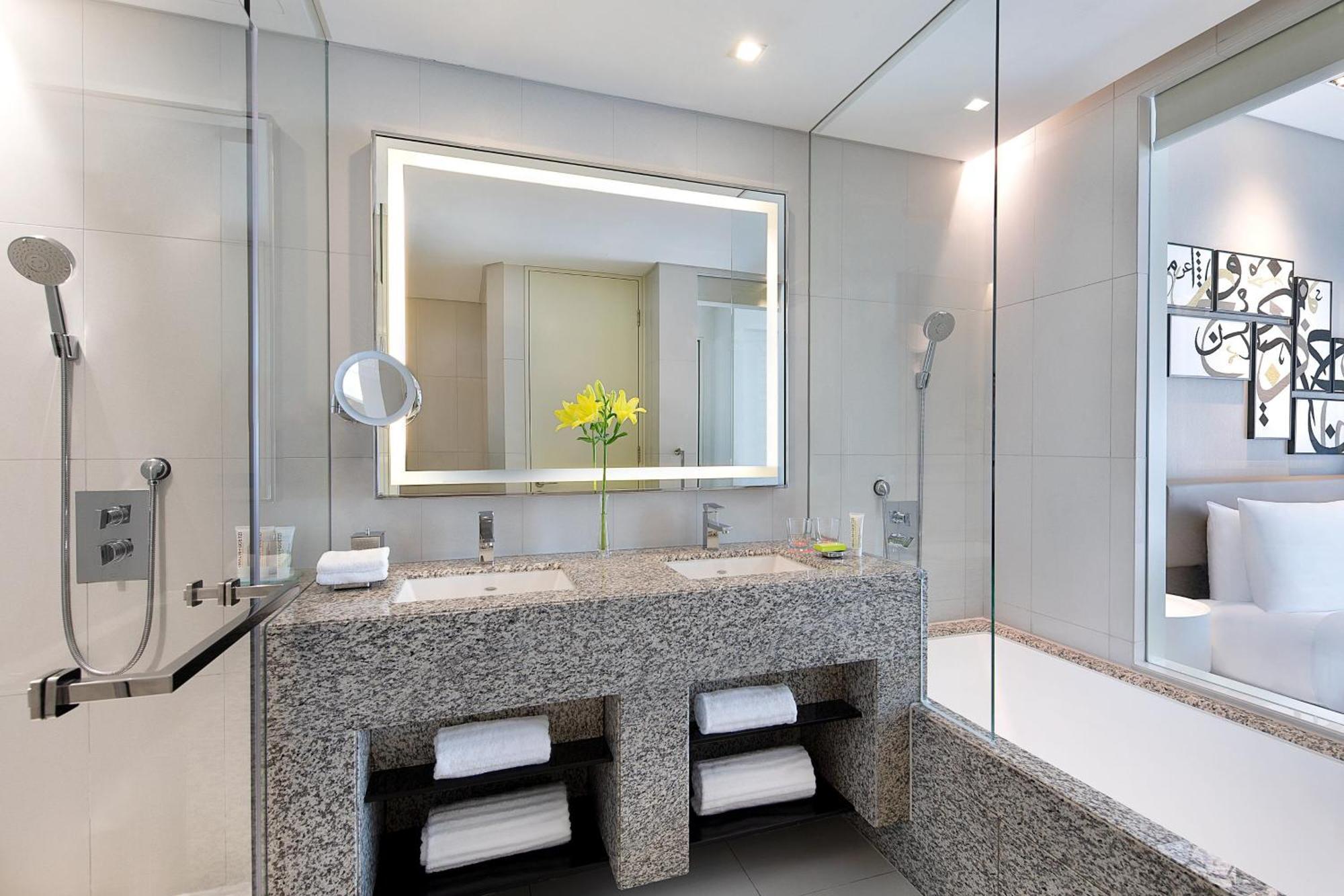 Le Meridien City Centre Bahrain Manama Ngoại thất bức ảnh Bathroom
